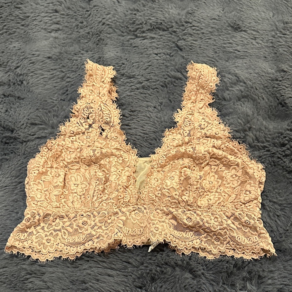 Aerie Lace Bralette in Soft Peach